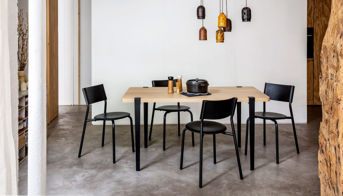 The SSDr chair in recycled plastic