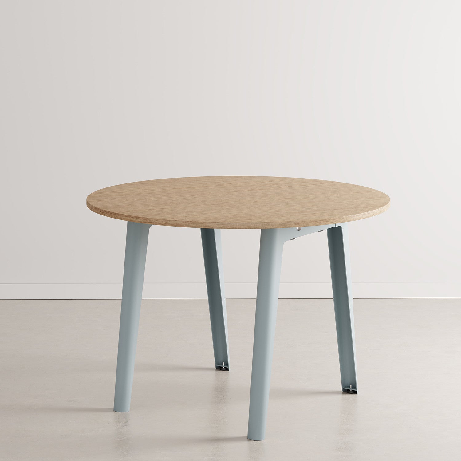 NEW MODERN round table Ø 110cm - eco-certified wood